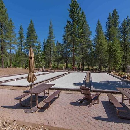 3Br Tahoe Donner Cabin With Hoa Perks Like Pools Hot-Tub Minutes To Trails Lake Golf Truckee Extérieur photo