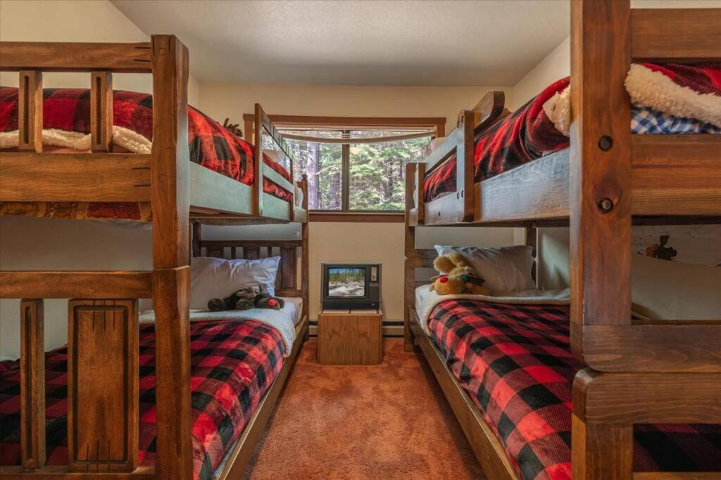 3Br Tahoe Donner Cabin With Hoa Perks Like Pools Hot-Tub Minutes To Trails Lake Golf Truckee Extérieur photo
