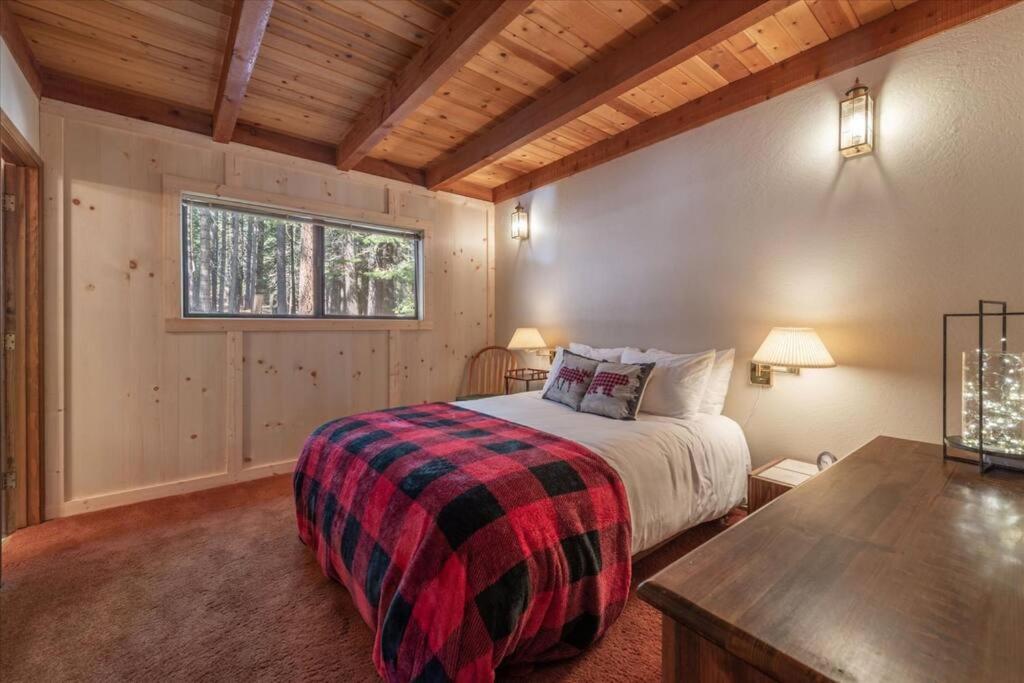 3Br Tahoe Donner Cabin With Hoa Perks Like Pools Hot-Tub Minutes To Trails Lake Golf Truckee Extérieur photo